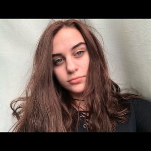 Meet your Posher, Tay